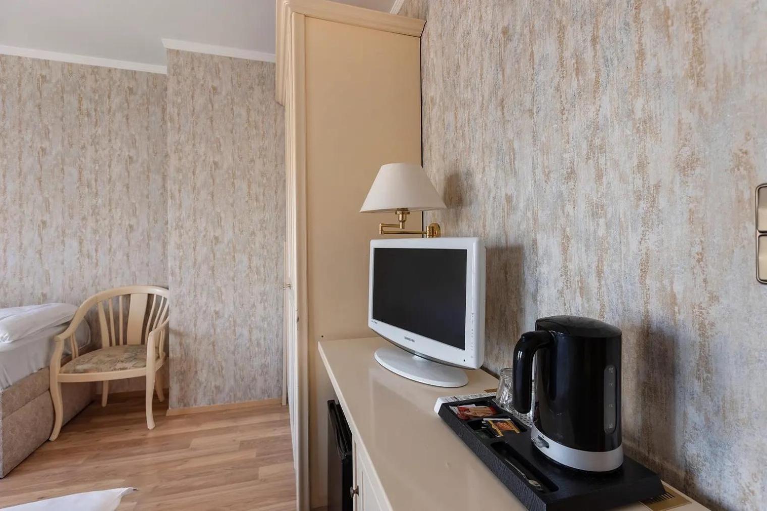 See-Hotel Seeschau - Direkt Am Bodenseeufer Reichenau Eksteriør bilde